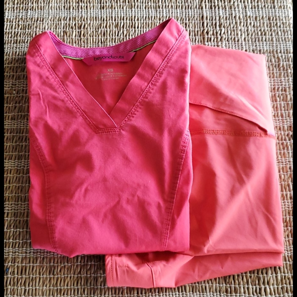 Womens sm/xsp scrubs